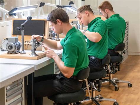 rolex köln ausbildung|Ausbildung zum Uhrmacher (m/w/d) 2025 bei Rolex Deutschland .